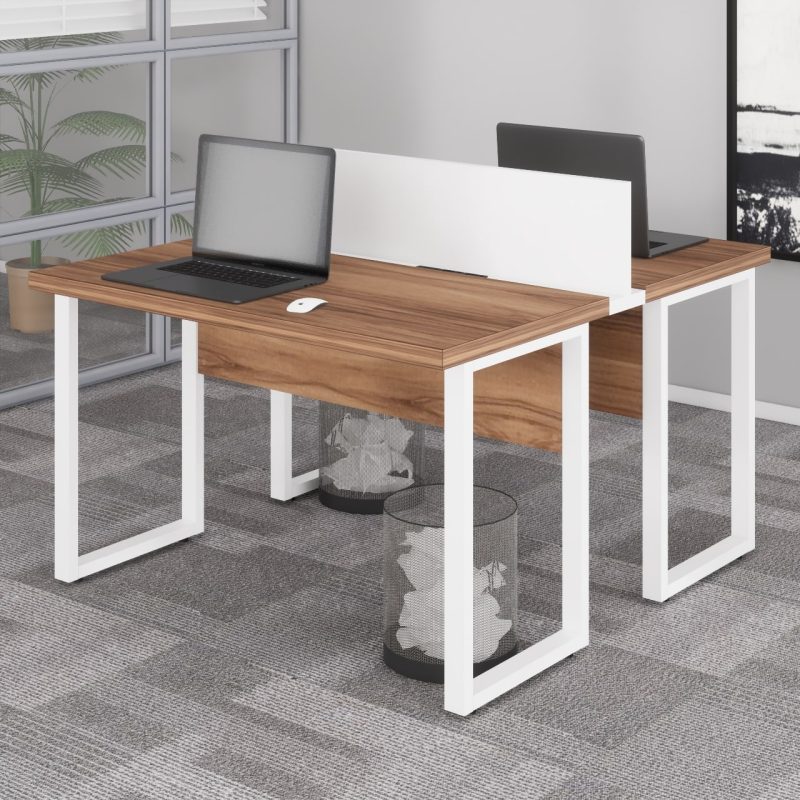 Estação de Trabalho Dupla 1,20×1,35m sem Gavetas c/ ponto de tomada PÉ QUADRO – Cor Nogal Sevilha/Branco – 34424 RORIZ Móveis para Escritório Linha 40 mm Nogal – Branco 9